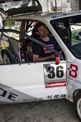 Illustration for article titled Few pics from a keicar race at Kota Circuit today...
